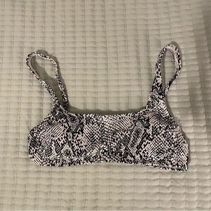 Xhilaration Women’s Bikini Top